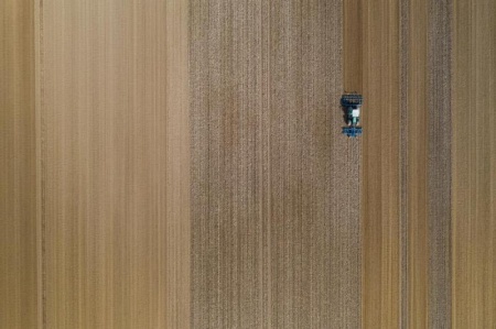 Quel mat&eacute;riel choisir pour pr&eacute;parer vos terres pr&egrave;s d'&Eacute;vreux ?